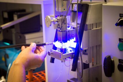 Expertise en fabrication et assemblage de micro-turbine et de compresseurs